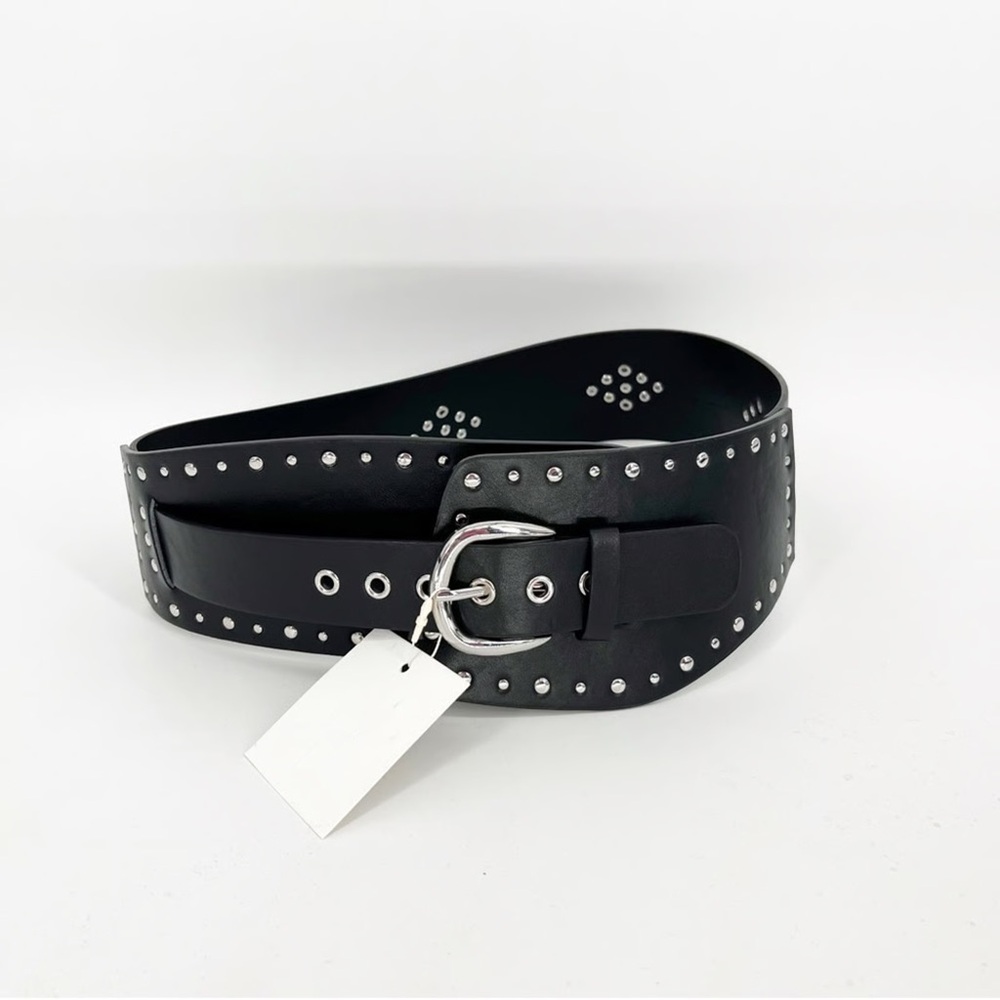 NWOT ZARA Black Studded Belt